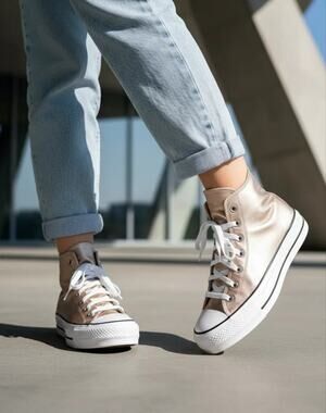 Converse All Star Chuck Taylor Rose Gold/White Women 8 Casual Sneaker